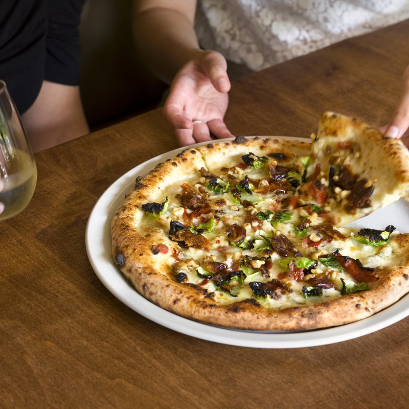 Famoso Neapolitan Pizzeria