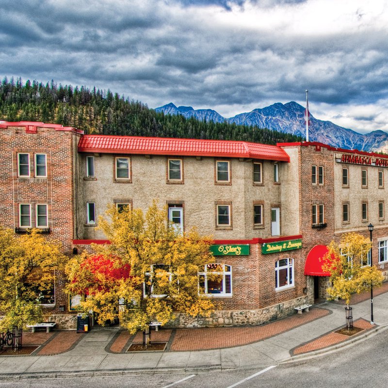Where to Stay in Jasper, Alberta Marmot Basin Ski Resort